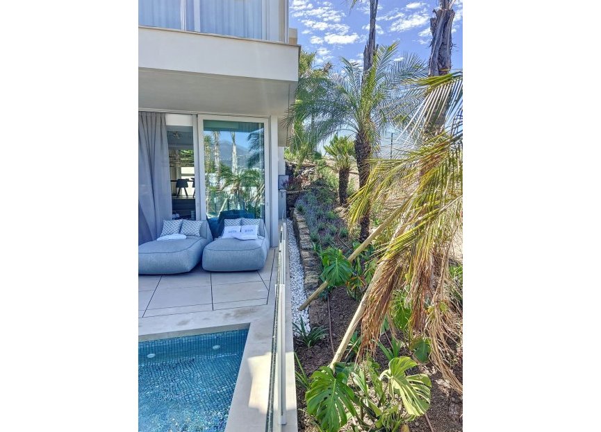 Reventa - House - Detached Villa - Marbella - Nueva Andalucia