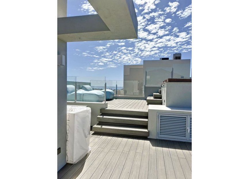 Reventa - House - Detached Villa - Marbella - Nueva Andalucia