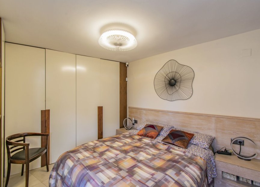 Resale - Apartment - Middle Floor Apartment - Marbella - Marbella Centro