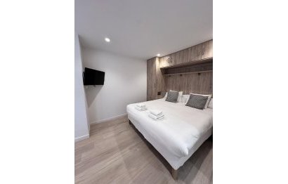 Resale - Apartment - Middle Floor Apartment - Marbella - Marbella Centro