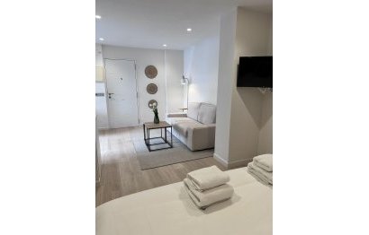 Resale - Apartment - Middle Floor Apartment - Marbella - Marbella Centro