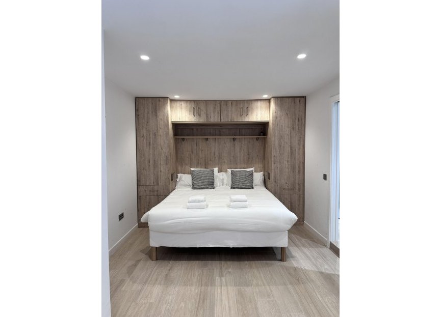 Resale - Apartment - Middle Floor Apartment - Marbella - Marbella Centro