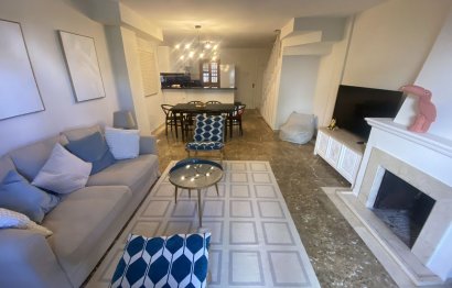 Resale - House - Townhouse - Estepona - Estepona Centro