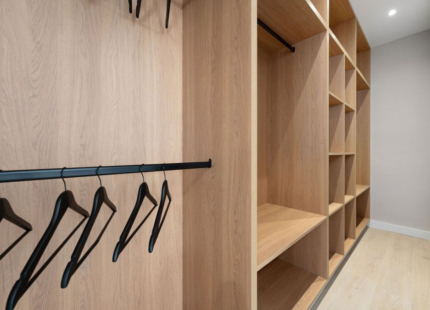 Resale - Apartment - Penthouse - Marbella - Nueva Andalucia