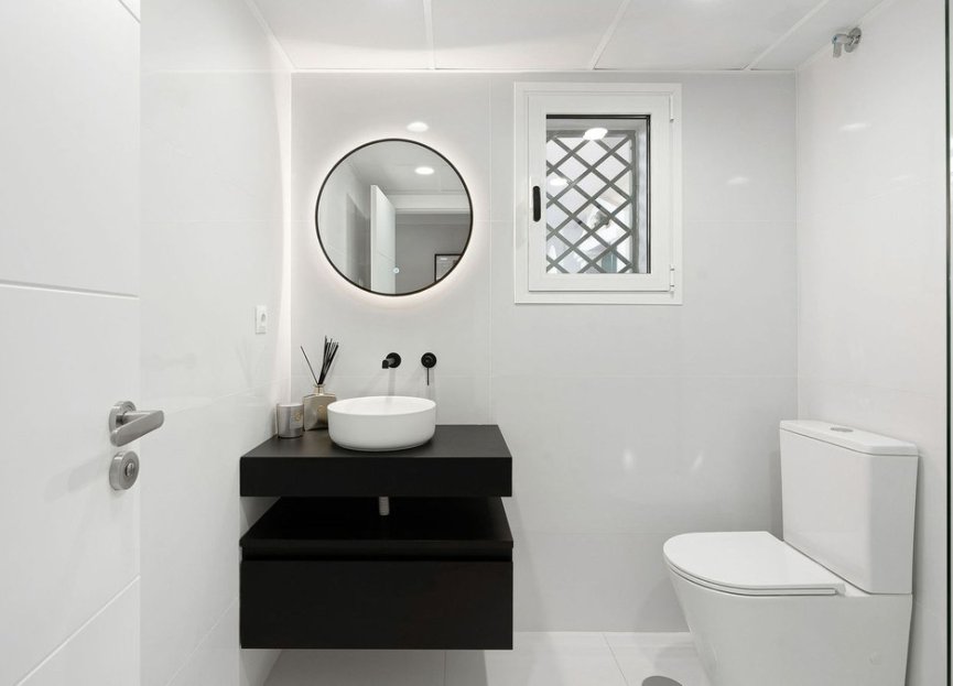 Resale - Apartment - Penthouse - Marbella - Nueva Andalucia