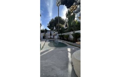 Resale - House - Detached Villa - Marbella - Nueva Andalucia