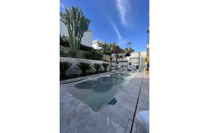 Resale - House - Detached Villa - Marbella - Nueva Andalucia