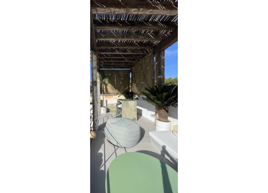 Resale - House - Detached Villa - Marbella - Nueva Andalucia