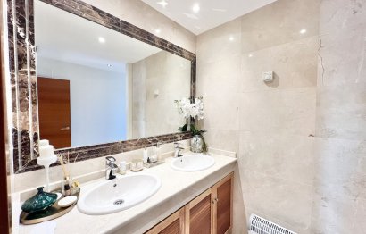 Reventa - House - Townhouse - Estepona - Estepona Centro