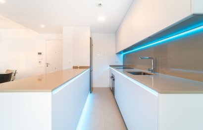 Resale - Apartment - Middle Floor Apartment - Fuengirola - Fuengirola Centro