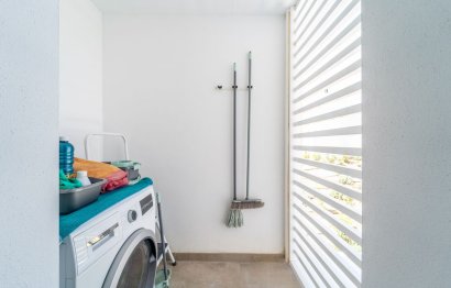 Resale - Apartment - Middle Floor Apartment - Fuengirola - Fuengirola Centro