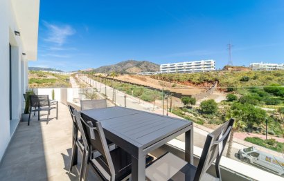 Resale - Apartment - Middle Floor Apartment - Fuengirola - Fuengirola Centro