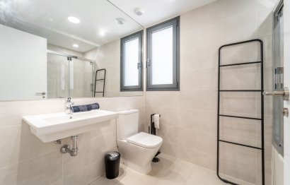 Resale - Apartment - Middle Floor Apartment - Fuengirola - Fuengirola Centro