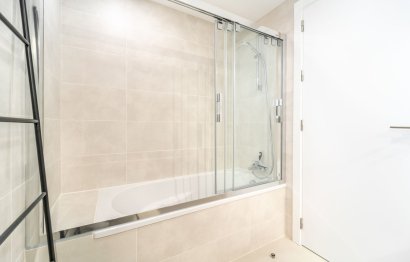 Resale - Apartment - Middle Floor Apartment - Fuengirola - Fuengirola Centro