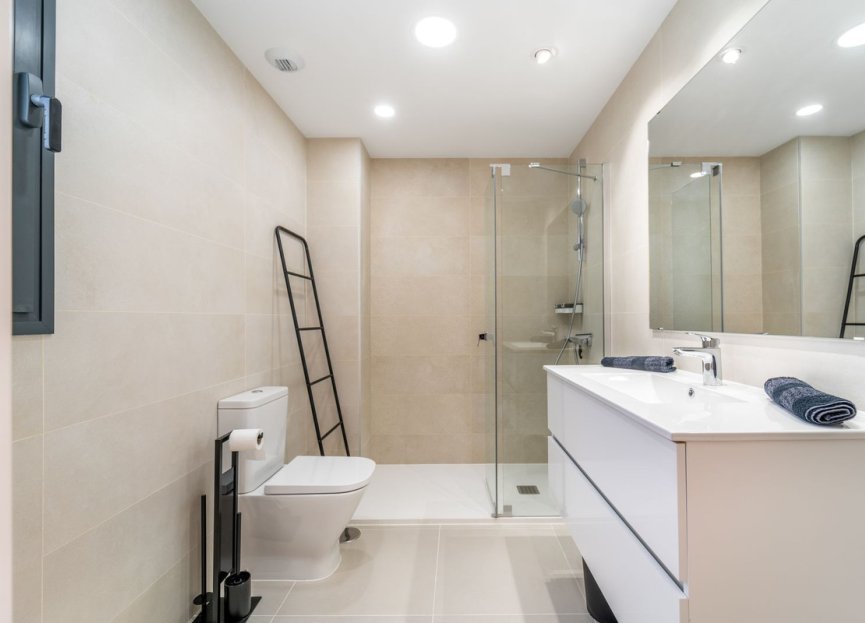 Resale - Apartment - Middle Floor Apartment - Fuengirola - Fuengirola Centro