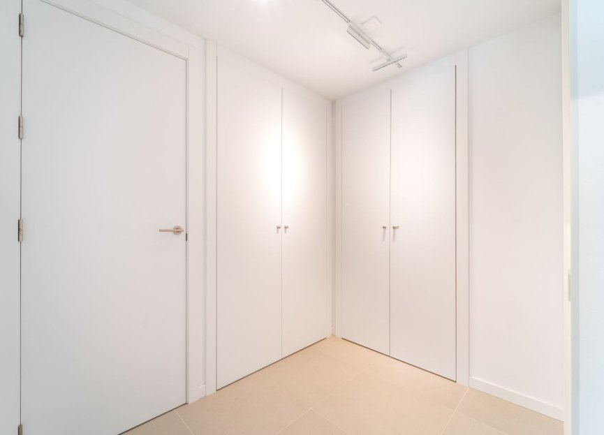 Resale - Apartment - Middle Floor Apartment - Fuengirola - Fuengirola Centro