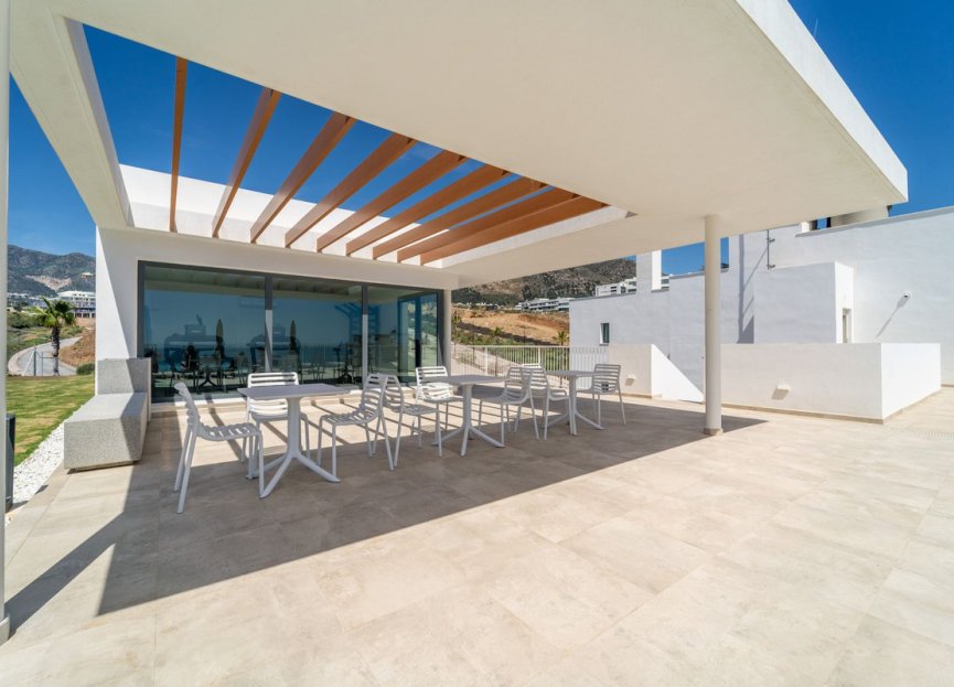 Resale - Apartment - Middle Floor Apartment - Fuengirola - Fuengirola Centro