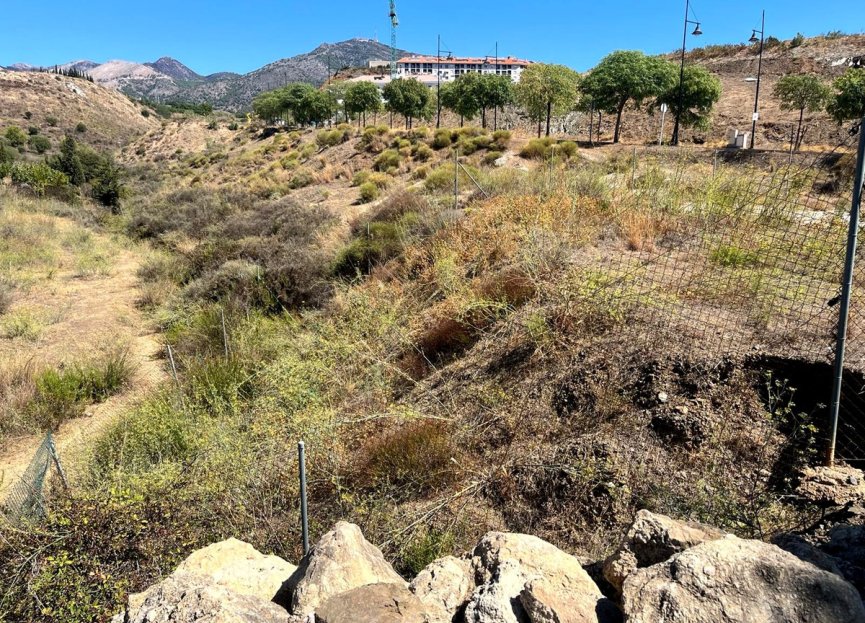 Resale - Plot - Commercial Plot - Fuengirola - Fuengirola Centro