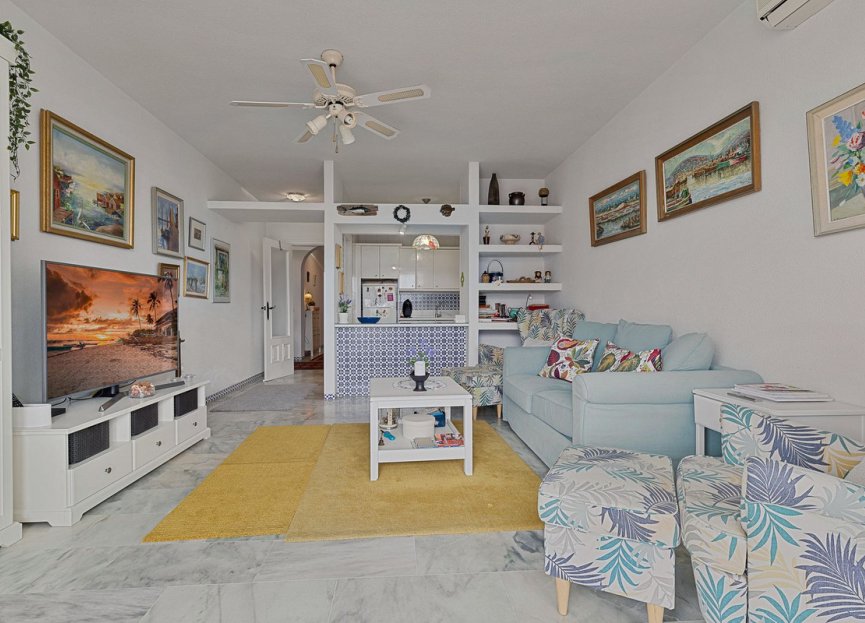 Resale - Apartment - Middle Floor Apartment - Fuengirola - Fuengirola Centro