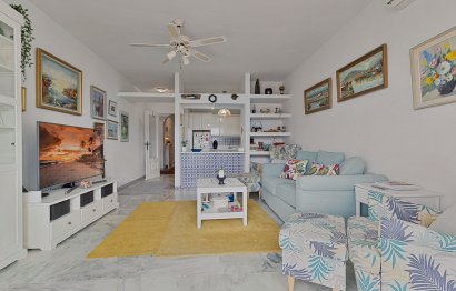 Resale - Apartment - Middle Floor Apartment - Fuengirola - Fuengirola Centro