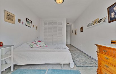 Resale - Apartment - Middle Floor Apartment - Fuengirola - Fuengirola Centro