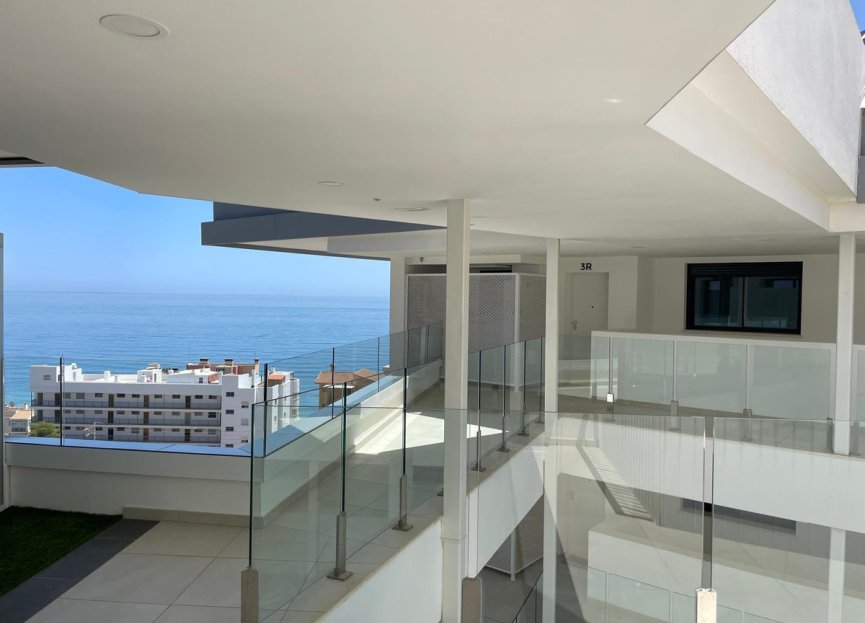 Resale - Apartment - Middle Floor Apartment - Fuengirola - Carvajal