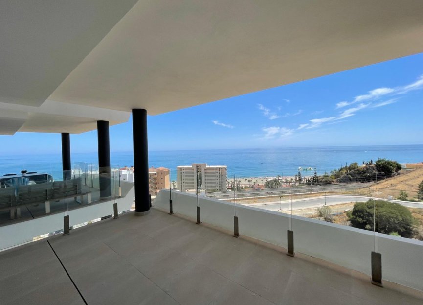 Resale - Apartment - Middle Floor Apartment - Fuengirola - Carvajal