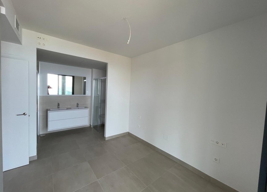 Resale - Apartment - Middle Floor Apartment - Fuengirola - Carvajal