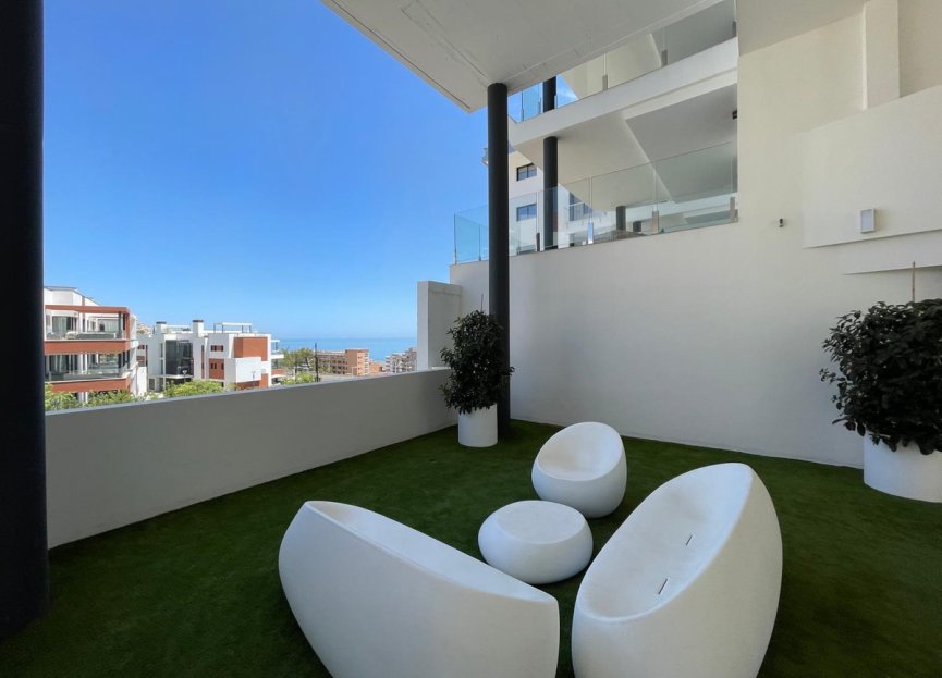 Resale - Apartment - Middle Floor Apartment - Fuengirola - Carvajal