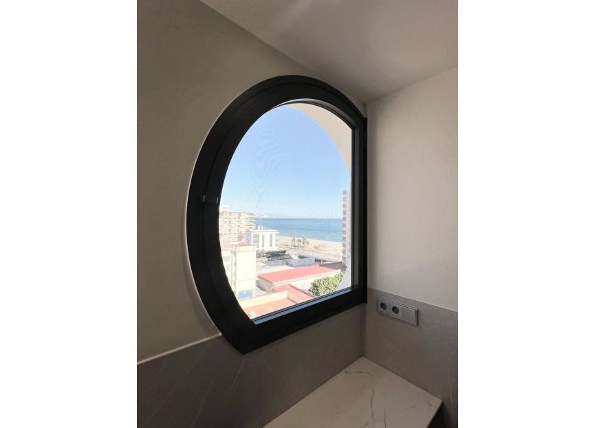 Resale - Apartment - Penthouse - Fuengirola - Fuengirola Centro