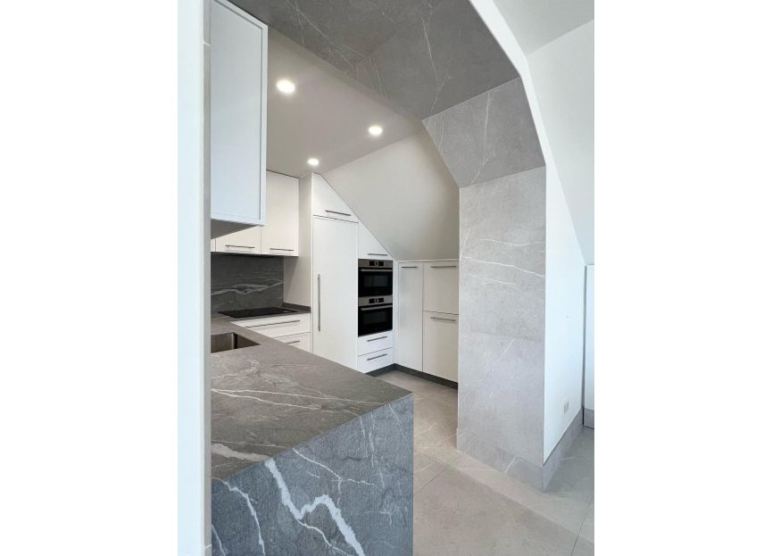 Resale - Apartment - Penthouse - Fuengirola - Fuengirola Centro