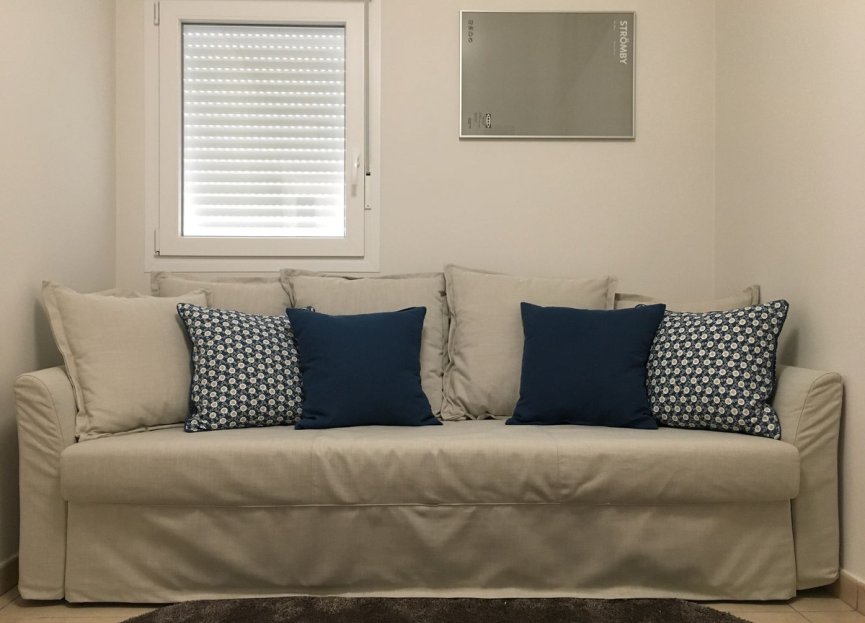 Resale - Apartment - Middle Floor Apartment - Marbella - La Campana