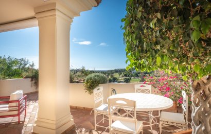 Resale - Apartment - Penthouse - Marbella - Nueva Andalucia