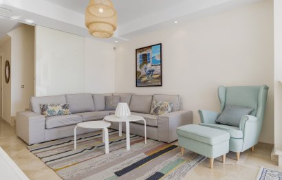 Resale - Apartment - Duplex - Marbella - Nueva Andalucia