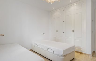 Resale - Apartment - Duplex - Marbella - Nueva Andalucia