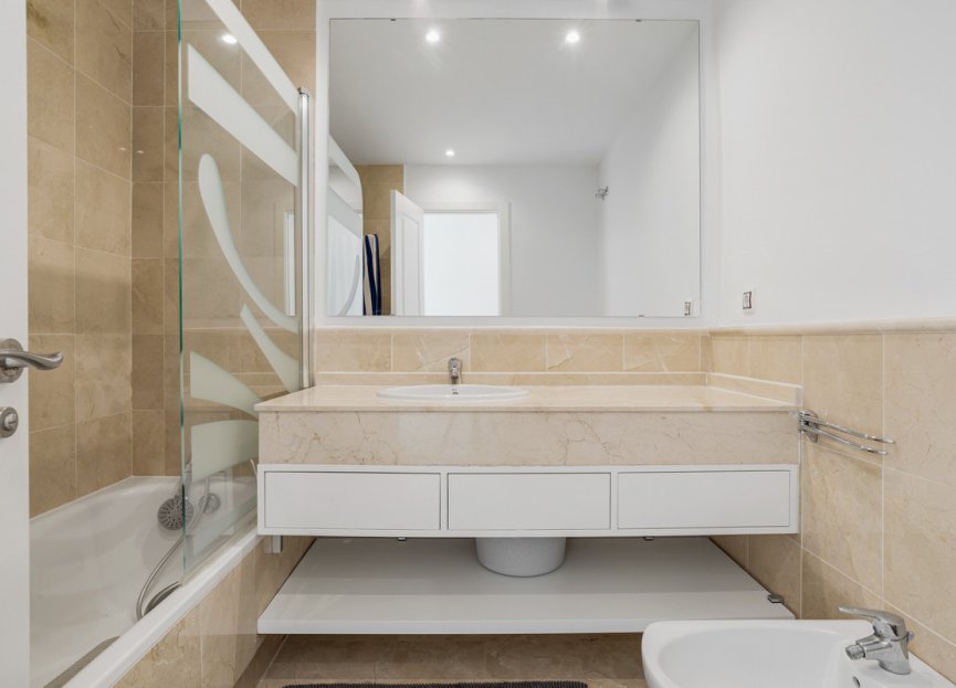 Resale - Apartment - Duplex - Marbella - Nueva Andalucia