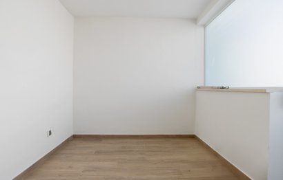 Resale - Apartment - Duplex - Marbella - Nueva Andalucia