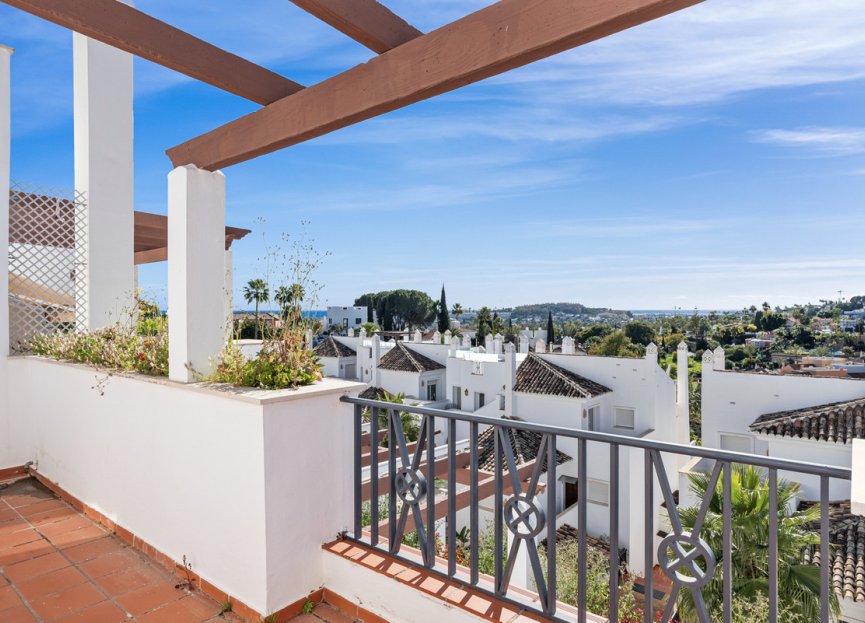 Resale - Apartment - Duplex - Marbella - Nueva Andalucia