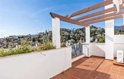 Resale - Apartment - Duplex - Marbella - Nueva Andalucia