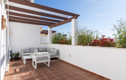 Resale - Apartment - Duplex - Marbella - Nueva Andalucia
