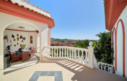 Resale - House - Detached Villa - Marbella - Las Chapas