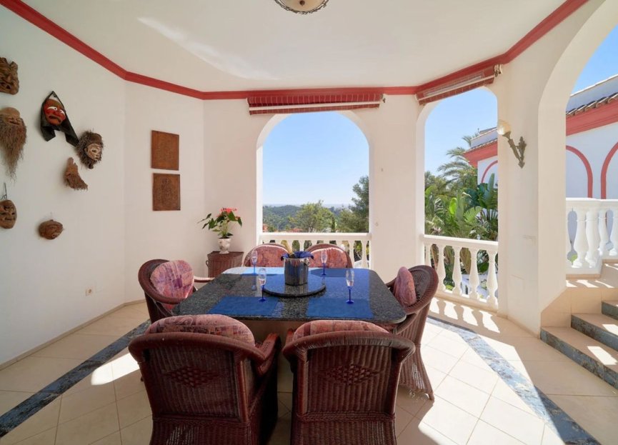 Resale - House - Detached Villa - Marbella - Las Chapas