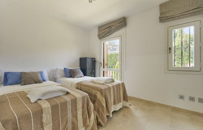 Resale - House - Semi-Detached House - Marbella - The Golden Mile