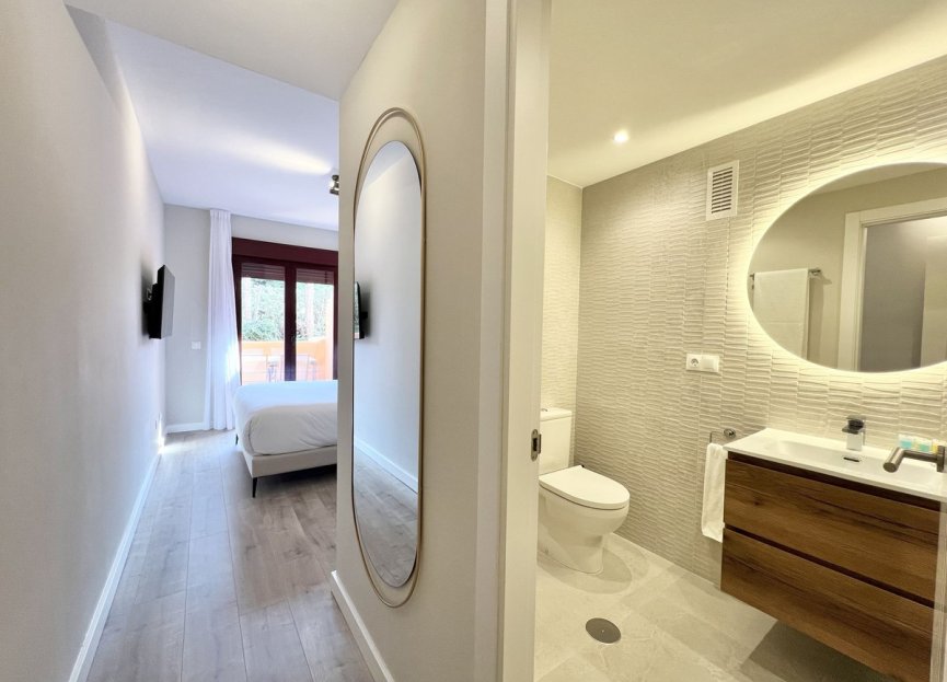 Reventa - Apartment - Middle Floor Apartment - Benahavís - Benahavís Centro