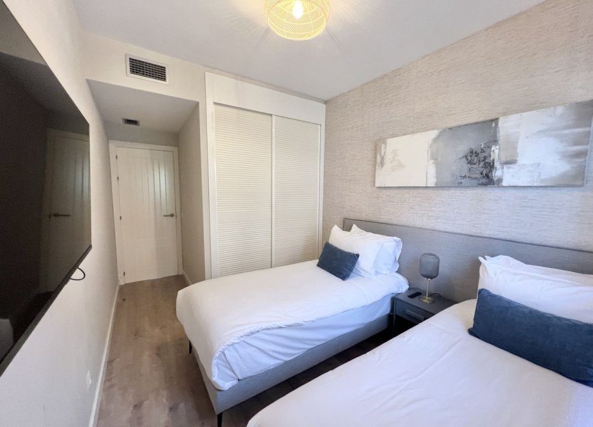 Reventa - Apartment - Middle Floor Apartment - Benahavís - Benahavís Centro