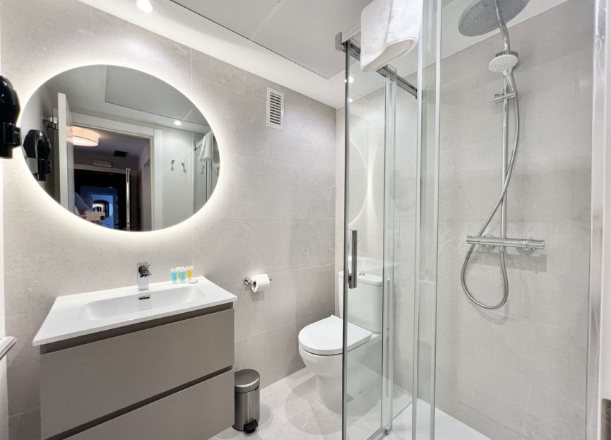 Reventa - Apartment - Middle Floor Apartment - Benahavís - Benahavís Centro