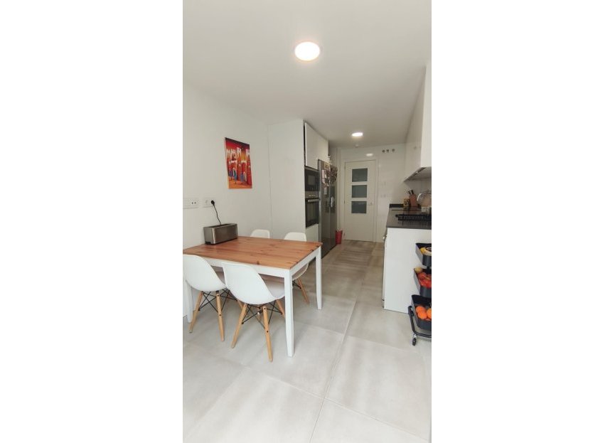 Resale - Ground floor apartment - Marbella - Marbella Centro