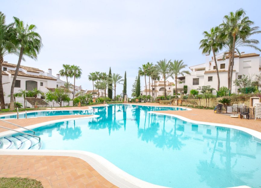 Resale - Ground floor apartment - Marbella - The Golden Mile