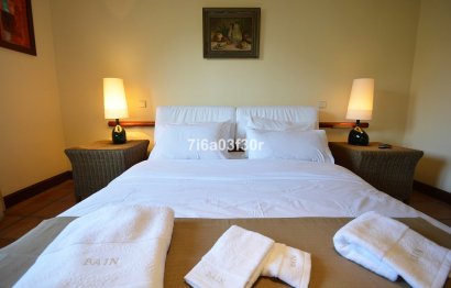 Reventa - House - Detached Villa - Marbella - Nueva Andalucia