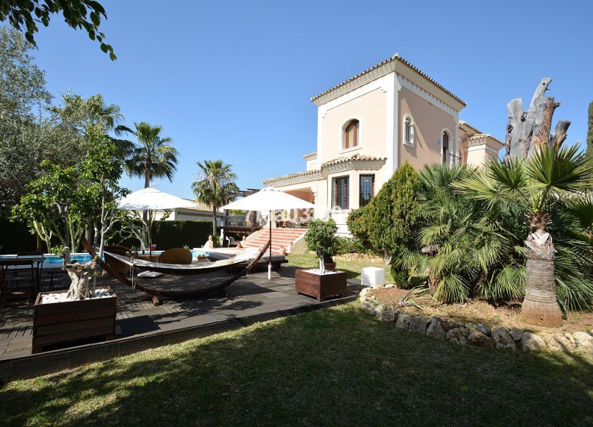 Reventa - House - Detached Villa - Marbella - Nueva Andalucia